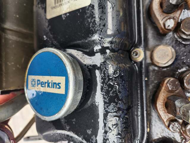 60 KW Perkins, Diesel Generator, Diamond #4-236 engine, 220 Volts, 39 hours, 2000 - Image 8