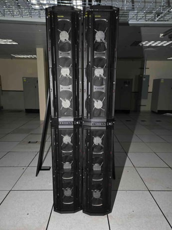 Liebert #XDH32DKP-0, Horizontal Row Cooler, 6 Fan, 30 KW, 120 Volts, 1PH, 2008 (11 available) - Image 1