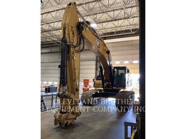 Caterpillar 349, Crawler Excavator, 3999 hours, S/N: RYG20576, 2022 - Image 1