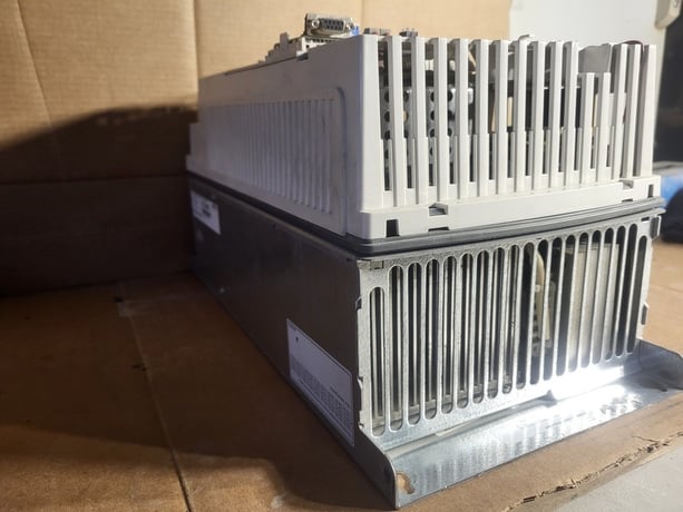 25 HP ABB, 600 Volt Variable Frequency Drive, 30 amps, 3PH - Image 6