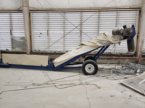 Bulk Truck Unloader, Feed Hopper, 200 Ton Sand Storage Silo, 25" wide x 192" long Vibrating Screen Conveyor - Image 3