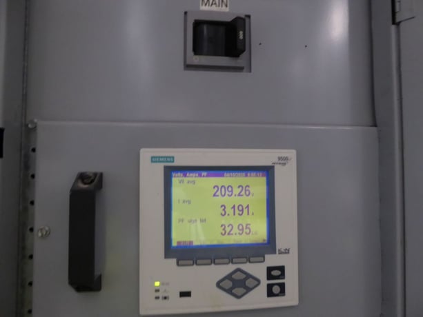 600 Amp. Siemens #S4C9, Panelboards, LOT of 3 w/ Circuit Breakers - Image 6
