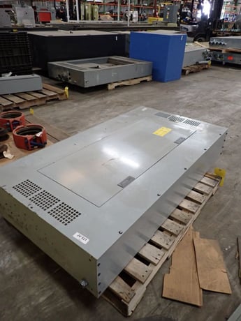 400 Amp. Siemens #S4, Panelboard, 480Y/277 Volts, w/ 13 Circuit Breakers, 3PH - Image 4