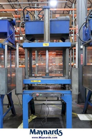 50 Ton, Hydraulic 4-post press, 24" stroke, 28" daylight, 35" x32" bed, 2.5" cylinder diameter - Image 1