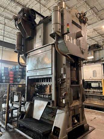 300 Ton, Minster #E2-300-60-36, straight side double crank press, 6" stroke, 32" Shut Height, 6" ram adj. - Image 5