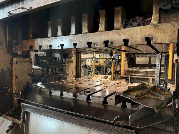 300 Ton, Minster #E2-300-60-36, straight side double crank press, 6" stroke, 32" Shut Height, 6" ram adj. - Image 6
