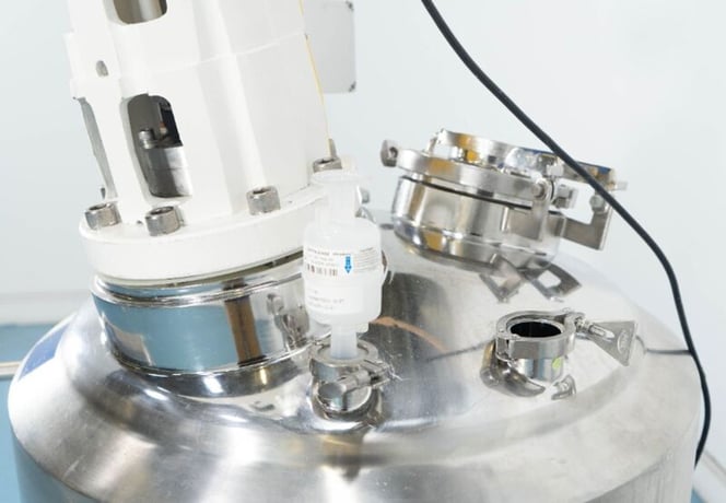 65 gallon DCI, Stainless Steel sanitary jacketed reactor, 45/FV @ 400°F shell, 125 psi, mounted on wheels - Image 6