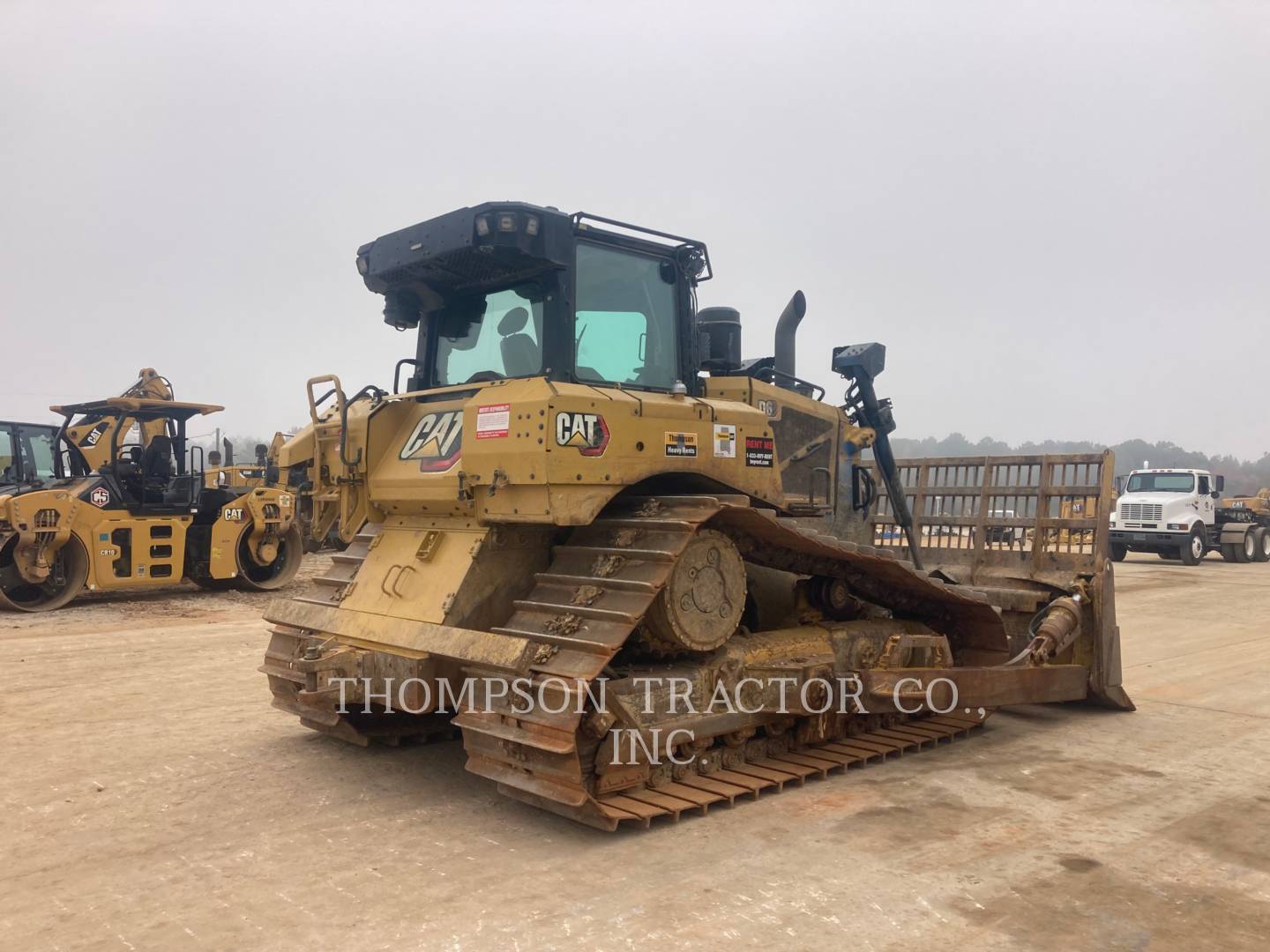 Caterpillar D6, Crawler Dozer, 1578 hours, S/N: JJ601190, 2024 - Image 4