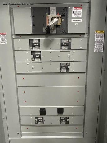 1000 Amps, General Electric #Spectra, 208Y/120 Volts Low Voltage Switchboard - Image 7