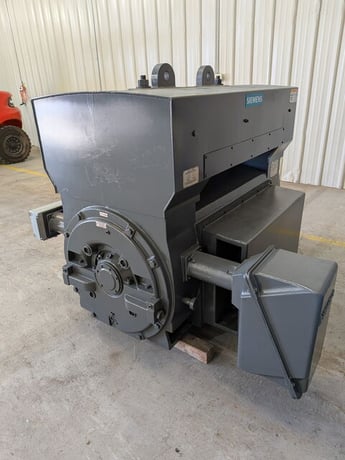 1500 HP 1800 RPM Siemens, Frame 5812S, weather protected enclosure type 2, Sleeve Bearing, 2300/4000 Volts - Image 3