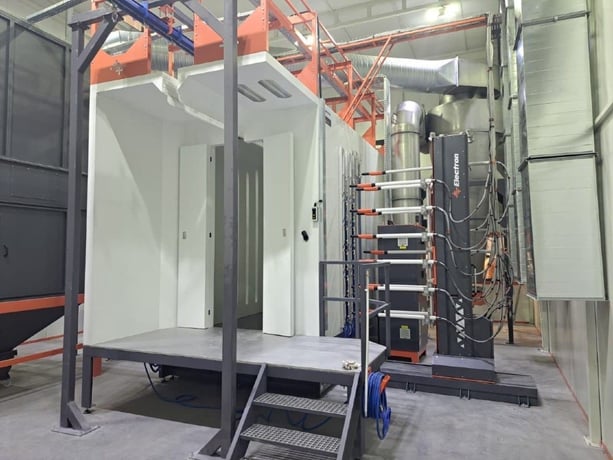automatic powder coating system and turnkey paint, Syntec / Syntec/nordson - Image 4
