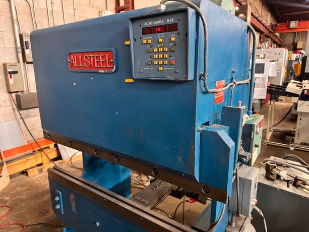 20 Ton, Allsteel #20-4, CNC Hydraulic Press Brake, 4' bed length, 38" between frames, 0' throat depth, 0-4" - Image 3