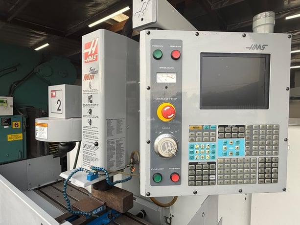 Haas #TM-2, CNC Tool Room Mill, 40" x 16" x 16" travel, 4k RPM, 57.8" x 10.5" table, Haas 32-Bit CNC, 10 ATC - Image 4