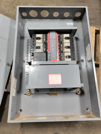 300 Amp. Square D 93635-302, HCM I-Line Panelboard, 120/208 VAC, 3PH, 4W, 18 Space - Image 5
