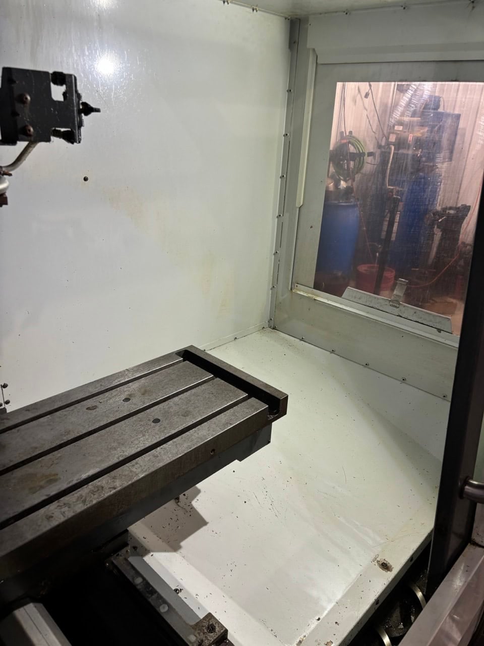Haas #TM-3P, CNC Mill, 40" X, 20" Y, 16" Z, 6000 RPM, 7.5 HP, 10 tool, rigid tap, Chip Auger, Coolant, 435 - Image 8