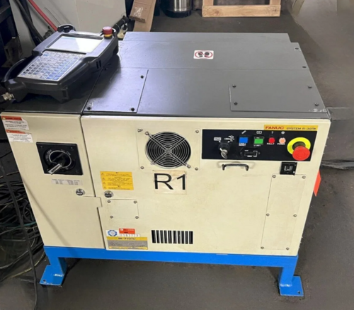 Fanuc, M-710iC/70, 6-Axis robot, R-30iB Control, 70 Kg payload, 2050mm reach, floor, inverted, angle - Image 2