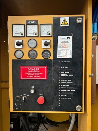 200 KW Caterpillar #D200-8, 60 HZ, 1800 RPM, 480 Volts, 1008 Hours, 2005 - Image 6