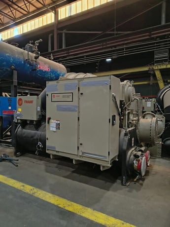 400 Ton, Trane #CVHE400, Centrifugal water cooled chiller, 2020 (3 available) - Image 1