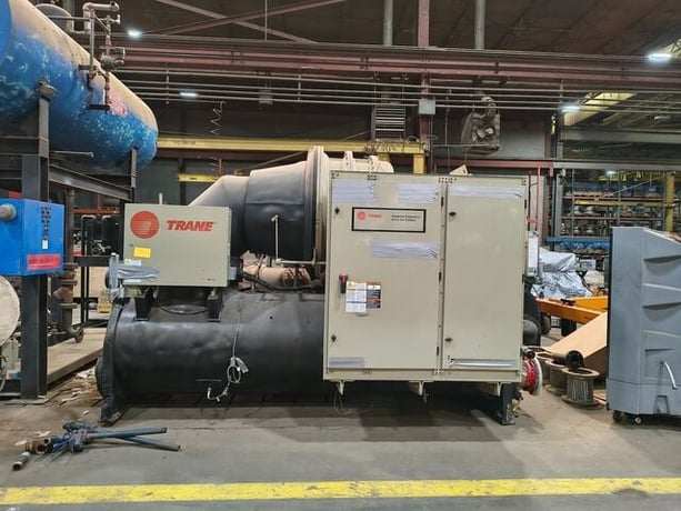 400 Ton, Trane #CVHE400, Centrifugal water cooled chiller, 2020 (3 available) - Image 2