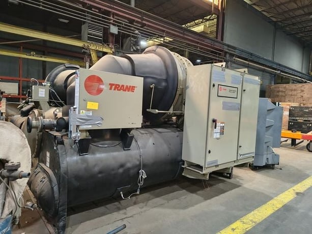 400 Ton, Trane #CVHE400, Centrifugal water cooled chiller, 2020 (3 available) - Image 3