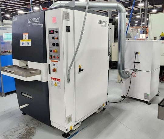 Lissmac #SBM-XS300, Small Parts Deburrer - Image 3
