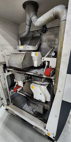 Lissmac #SBM-XS300, Small Parts Deburrer - Image 4
