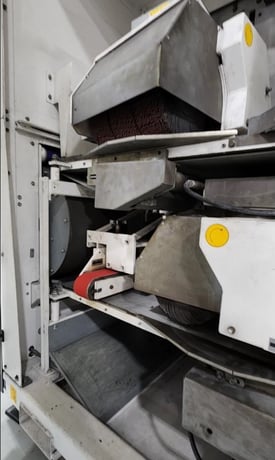 Lissmac #SBM-XS300, Small Parts Deburrer - Image 5