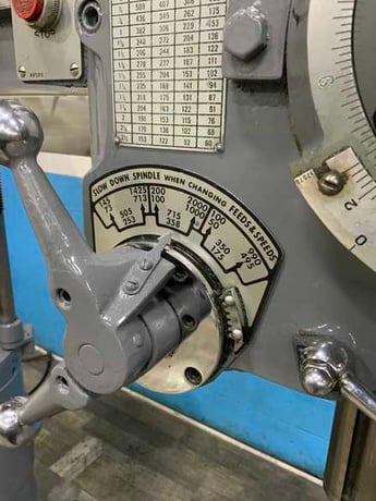 4' -9" Carlton #0A, radial arm drill, 53" x 31" base area, power elevation, coolant, box table, 5 HP - Image 4