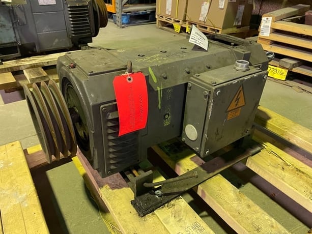 25 HP 1800 RPM Bull, Frame M2112ATZ, DPFVBB, 500 VA, 300/150 VF (2 available) - Image 1