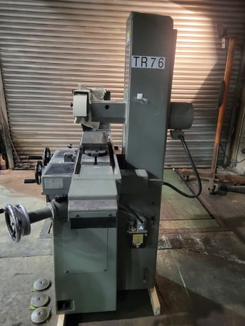 6" x 18" Mitsui Surface Grinder #200MH, Roller Bearing Table, Auto Lube - Image 3