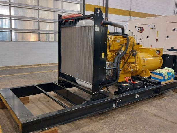 550 KW Caterpillar #C18, 480 Volts, open skid, new, 2023 - Image 3