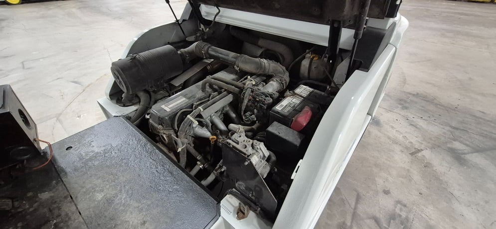 8000 lb. Unicarriers #PF80, outdoor forklift, LPG, 2-stage, side shift, 179" lift height, heater, 2020 - Image 10