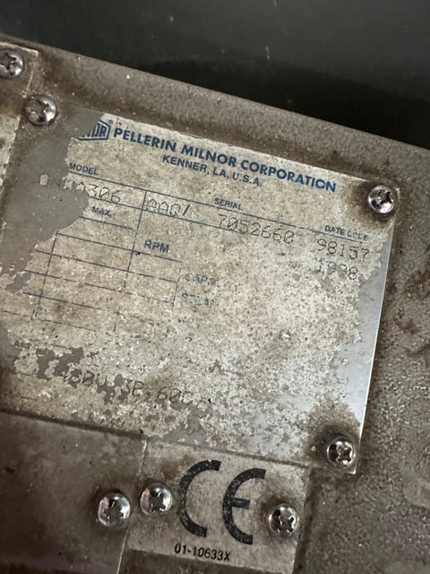 Milnor #CONWA306, Minor Loading/Weighing Conveyor, 6-Pockets, 110 lb. capacity, 480 V, 1998 - Image 5