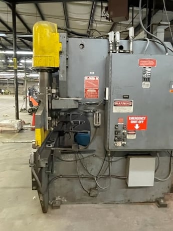 150 Ton, Pacific #K150-17.5, hydraulic, 16' overall - Image 2