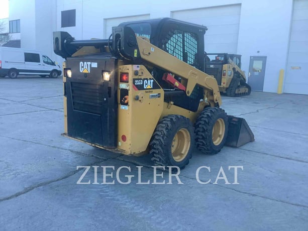 Cat 232D, Skid Steer Loader, 863 hours, S/N: DPR01487, 2019 - Image 3