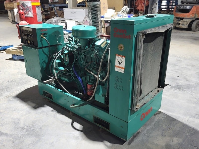 30 KW Cummins #30.0DLC-9XR/27826A, Diesel Generator Set, 1800 RPM, 600/347 Volts, 3PH, 40 HP engine, 544 hours - Image 5