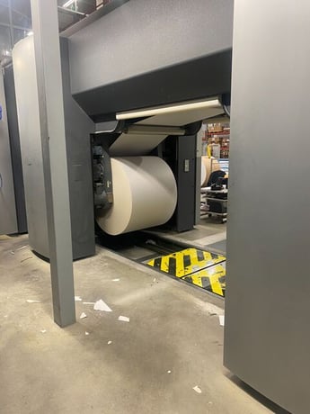 Goss & Deleeuw #M600C, web offset press, dual stacked, 32 pg, 70000 CPH, 2007 - Image 4