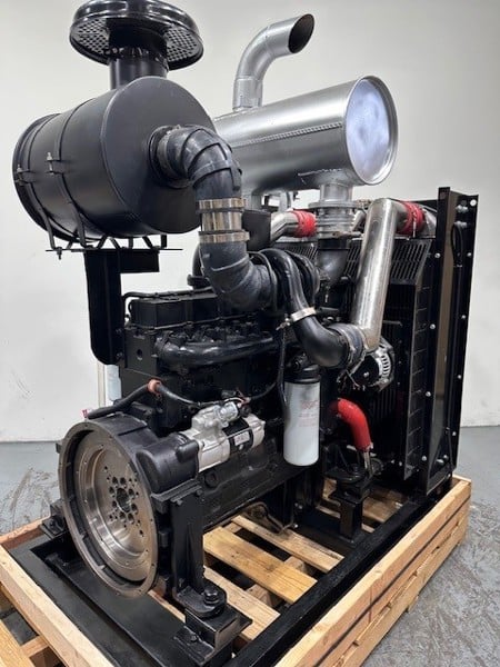 300 HP Cummins #6CTAA8.3-C300, Power Unit, sound attenuated enclosure 2, warranty, new - Image 1