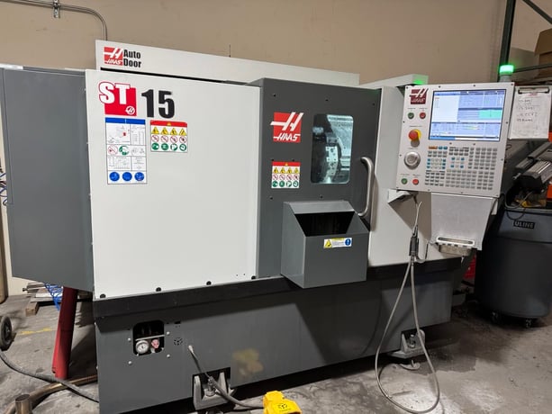 Haas #ST-15, CNC Lathe, 16.5" swing, 12" diameter x 16" L max, 4k RPM, 20 HP, rigid tap, Parts Catcher, 2020 - Image 2
