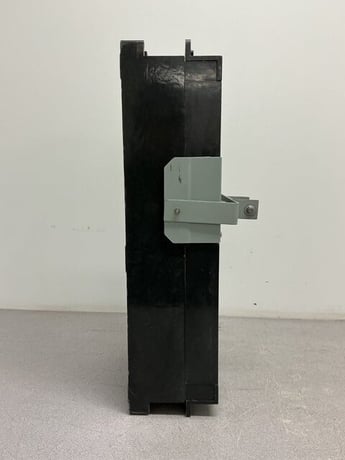 1200 Amps, General Electric, TKH12S, circuit breaker, 600 VAC, 3 pole - Image 5