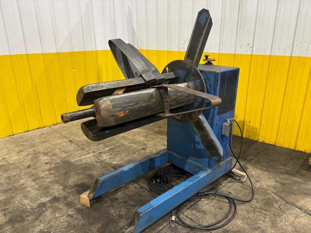 2500 lb. Littell #60, motorized uncoiler coil reel, 1 HP, air clutch - Image 1