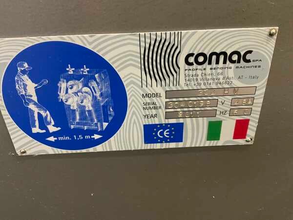 Comac #304HV, hydraulic angle rolls, leg-in/leg-out guides, 5 HP, 17 FPM, 2011 - Image 8