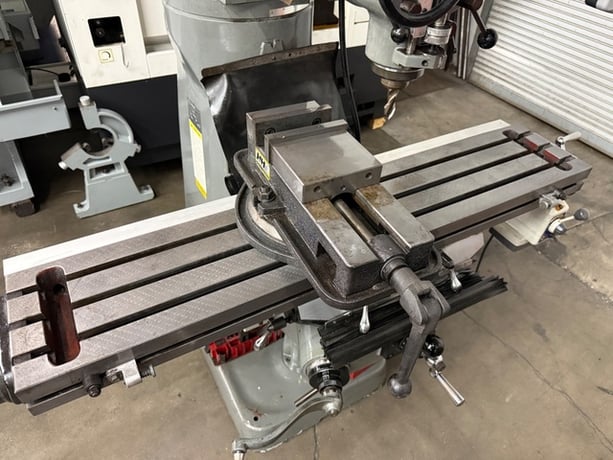 ACRA #2J, Vertical Mill, variable speed, 36" X, 12" Y, 5" Z, 12" ram, 16" knee, 18.75" throat, 3 HP, 9" x 48" - Image 2