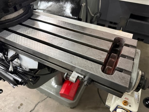 ACRA #2J, Vertical Mill, variable speed, 36" X, 12" Y, 5" Z, 12" ram, 16" knee, 18.75" throat, 3 HP, 9" x 48" - Image 4