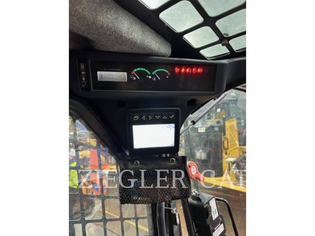 Deere & Co 333G, Track Loader, 1061 hours, S/N: 1T0333GMCLF370746, 2021 - Image 5