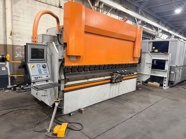 176 Ton, Ermaksan #CNC-SAP-12X176, cnc press brake, 12' overall, 7" stroke, 128" between housing, 20 HP, 4 - Image 2