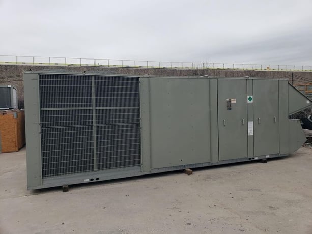 40 Ton, Trane Voyager #TCD480, Cooling Only rooftop units, 460 V., R410A, 2020 (4 available) - Image 1