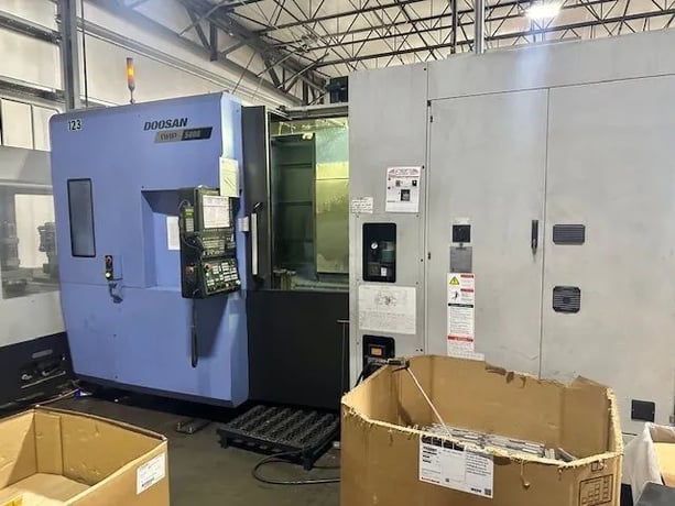 Daewoo Doosan #NHP-5000, 4-Axis CNC horizontal machining center with 12 linear pallet system & controller - Image 1