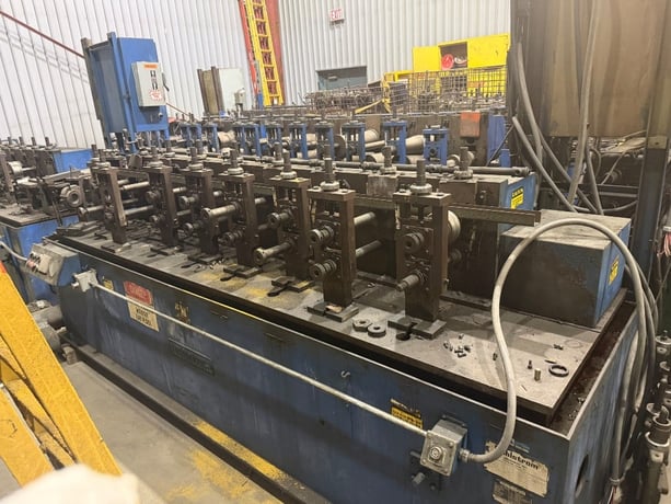 8 Stand, Dahlstrom #400-8-OB, 1.5" Arbors, 4"-7" Range, 8" Roll Space, 13" hz centers, 0-50 fpm - Image 2