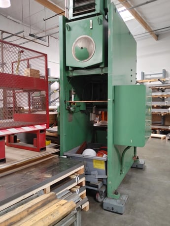 175 Ton, Cincinnati #OBS175, hydraulic gap frame press, 10" stroke, 22" daylight, 50" x 30" bed, 4.2 FPM, 25 - Image 7